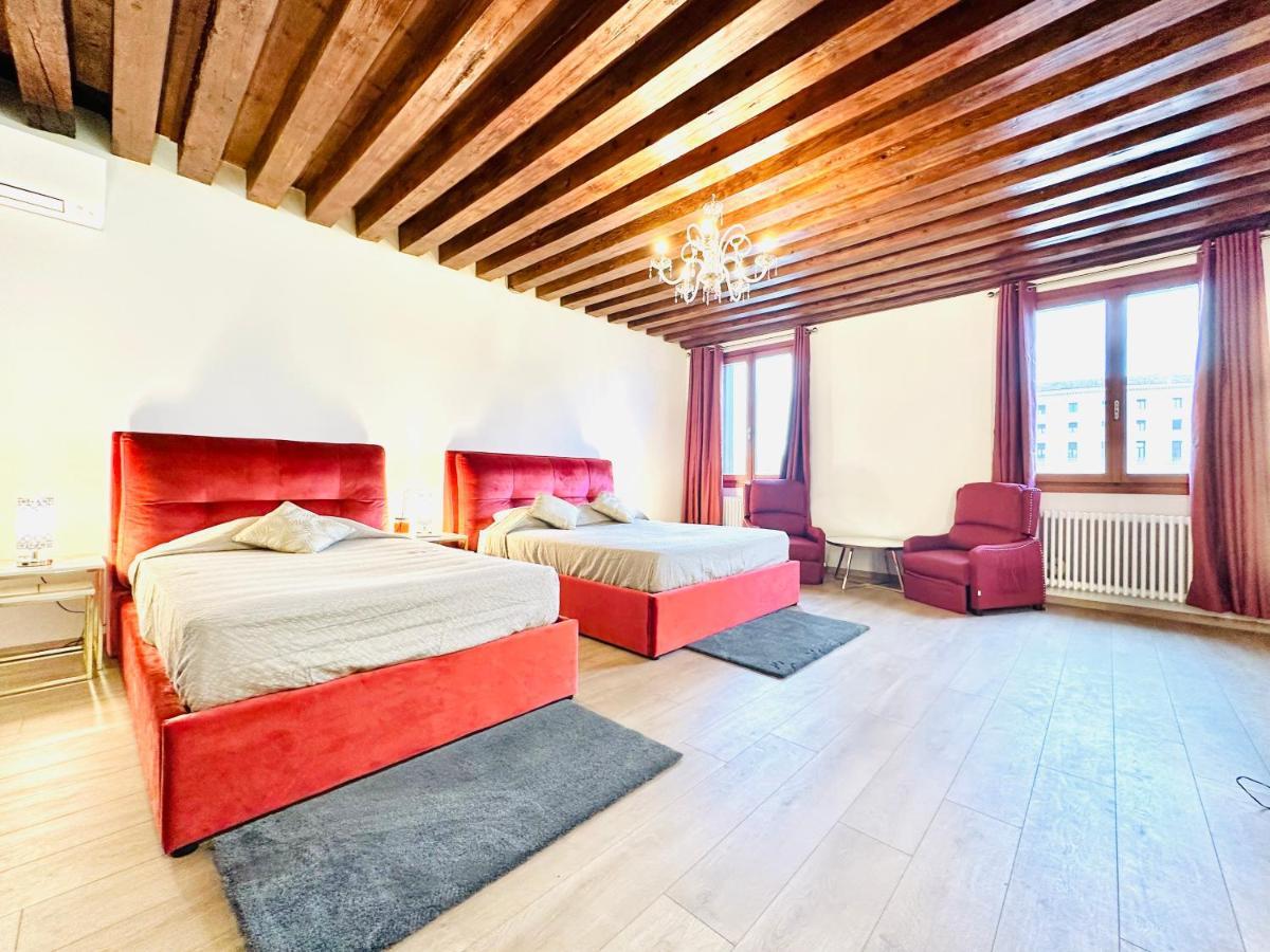 Venice Luxury Suites Екстериор снимка