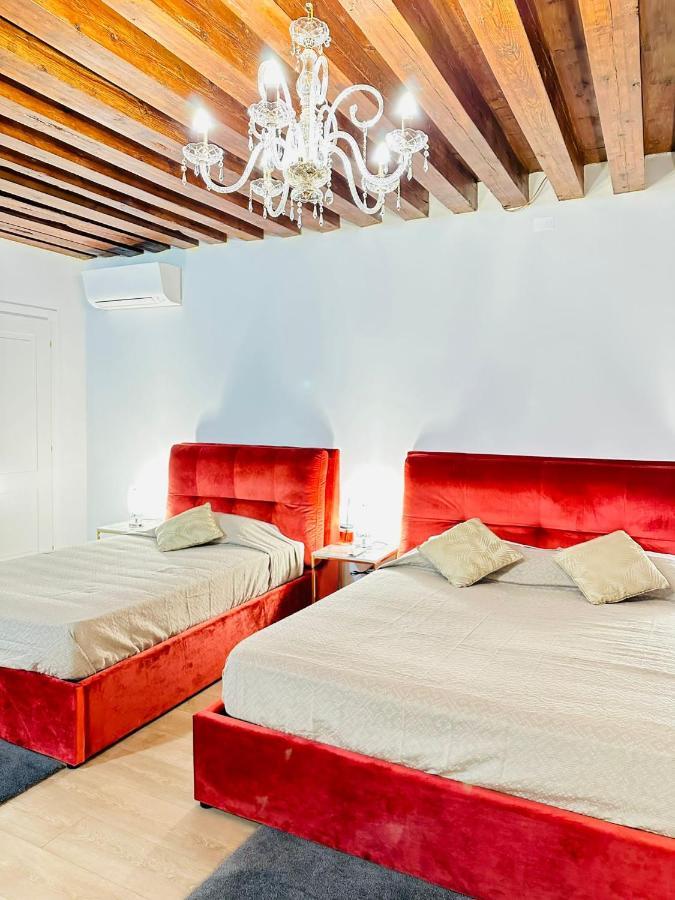Venice Luxury Suites Екстериор снимка