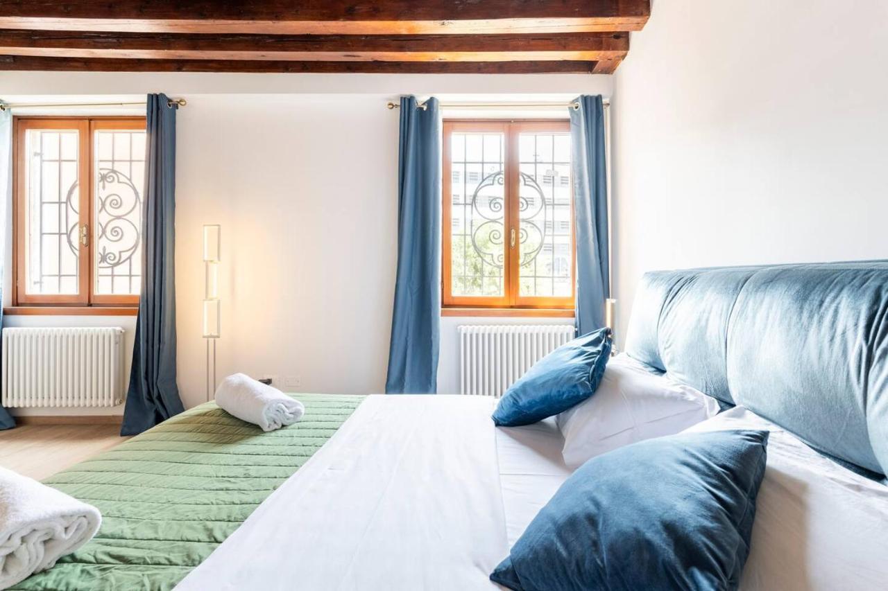 Venice Luxury Suites Екстериор снимка