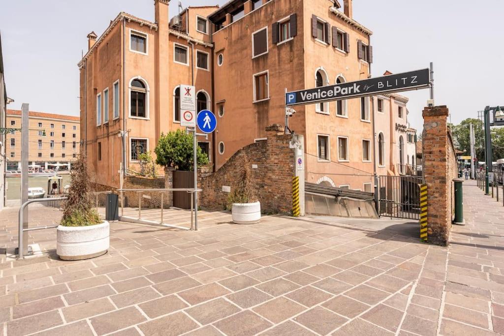 Venice Luxury Suites Екстериор снимка