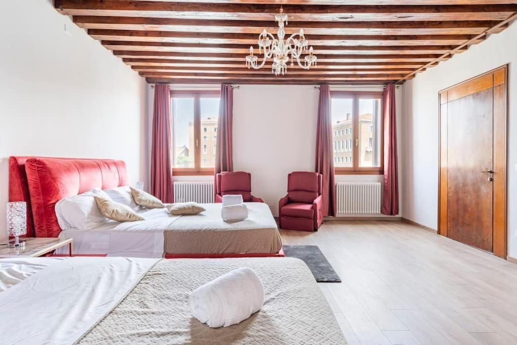 Venice Luxury Suites Екстериор снимка